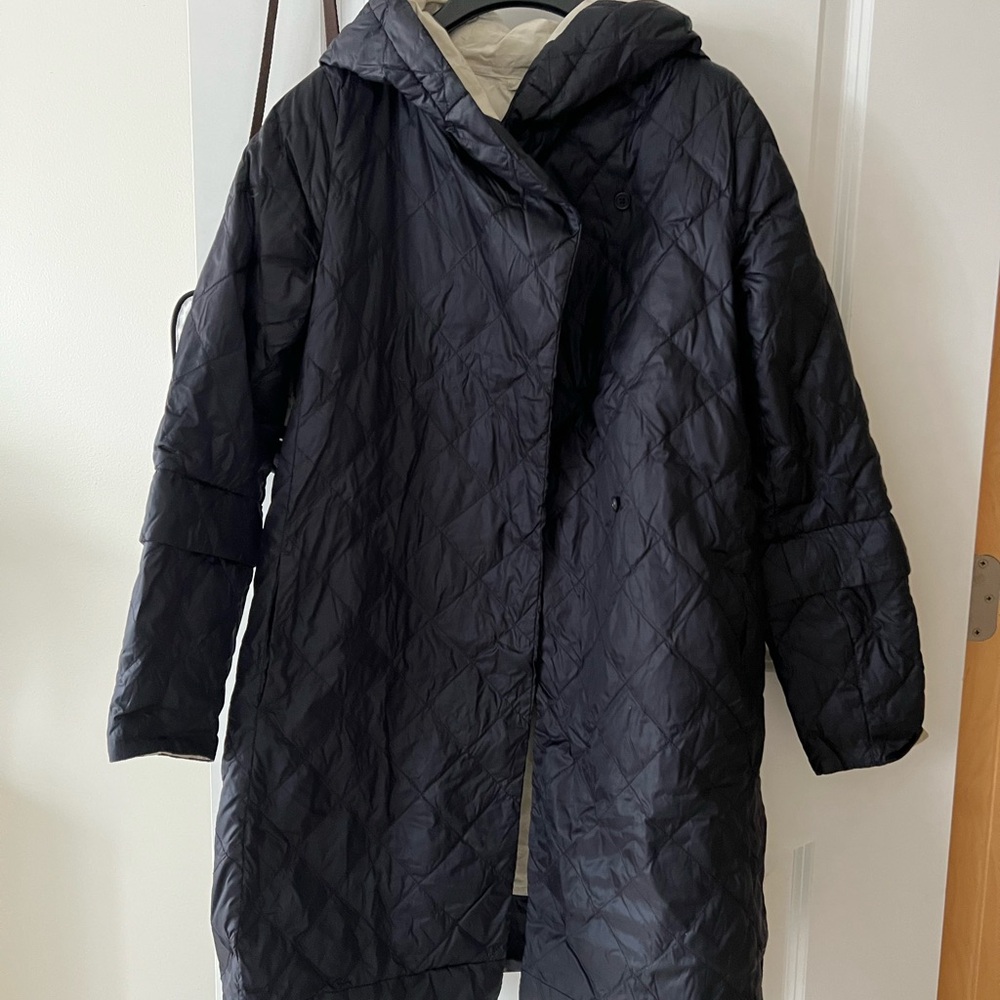 S ‘MaxMara Reversible Quilted Coat